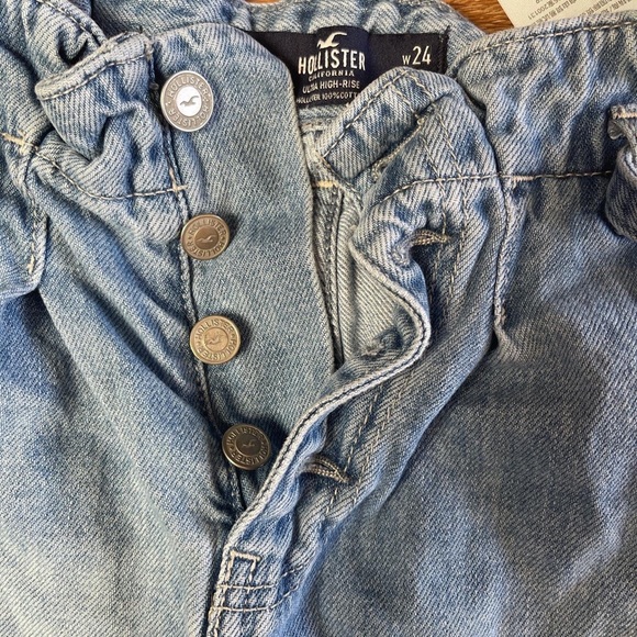 Hollister shorts - Picture 2 of 4